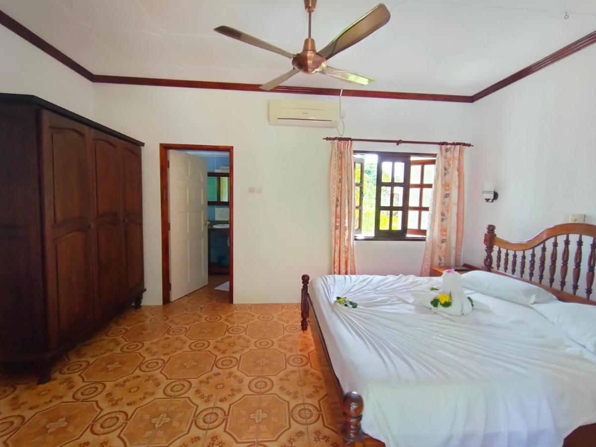 Beryl Guesthouse La Digue Exterior photo
